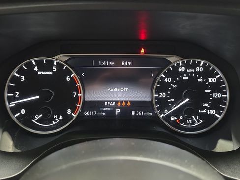 Used 2022 Nissan Rogue SV AWD/4WD image 15