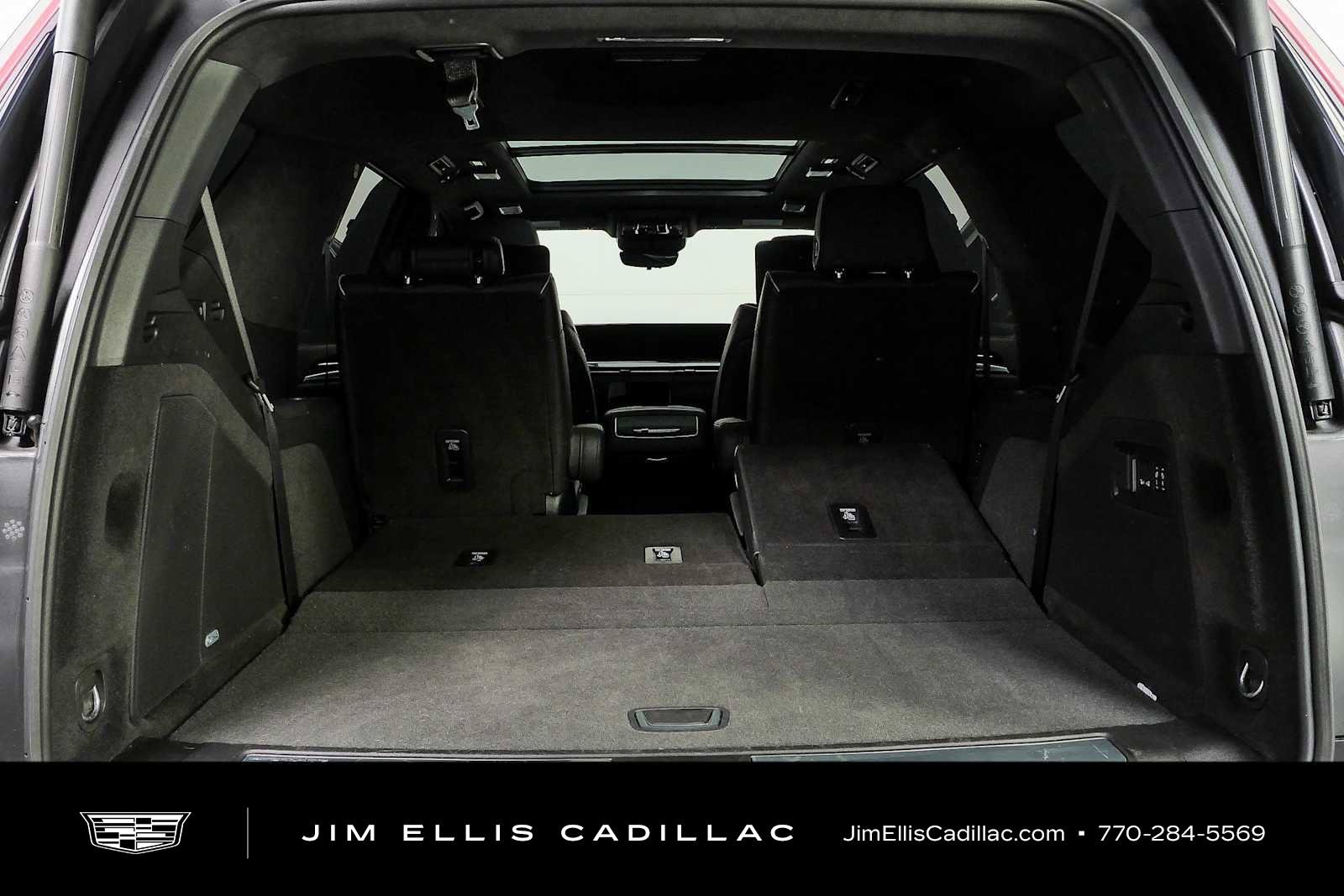Certified 2025 Cadillac Escalade V AWD/4WD image 34