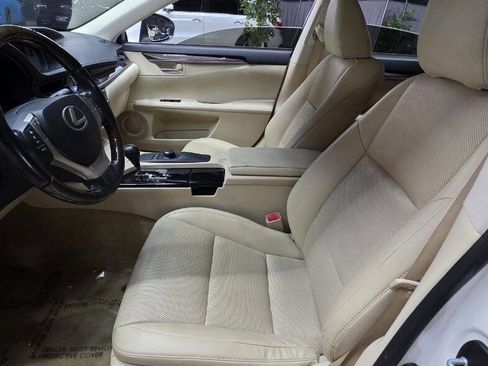 Used 2015 Lexus ES 350 w/ Premium Package image 15