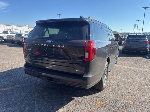 Certified 2025 Ford Expedition Max Active image 7