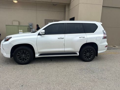 Certified 2023 Lexus GX 460 Premium w/ Premium Package AWD/4WD image 5