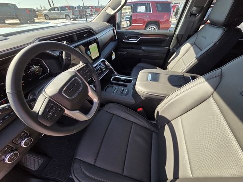 New 2026 GMC Sierra 2500 Denali w/ Technology Package image 9
