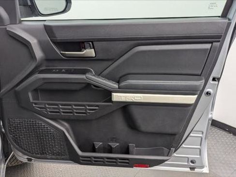 Used 2024 Toyota Tacoma TRD Off-Road image 22