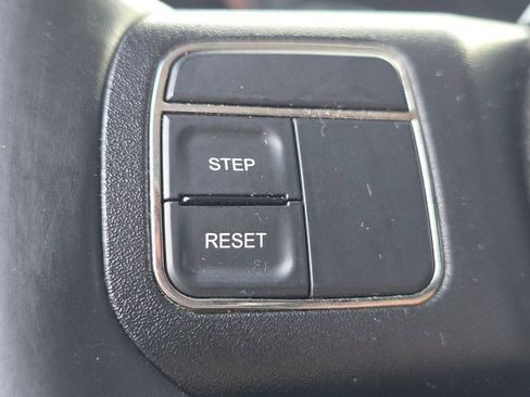 Used 2013 Jeep Wrangler Unlimited Sahara w/ Dual Top Group image 31