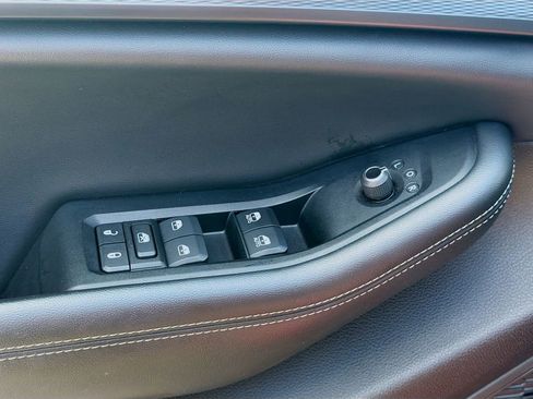 Used 2024 Jeep Grand Cherokee Altitude image 22