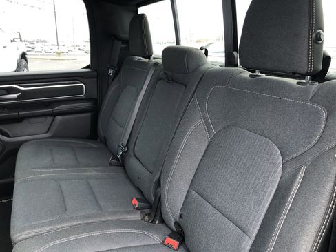 Used 2019 RAM 1500 Big Horn image 11