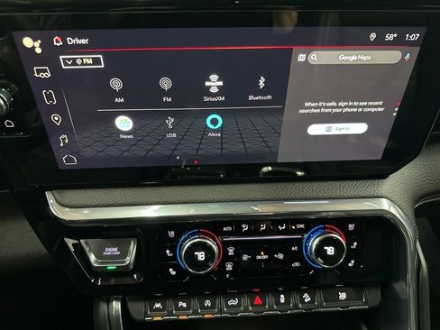 Used 2024 GMC Sierra 1500 Denali w/ Technology Package image 30