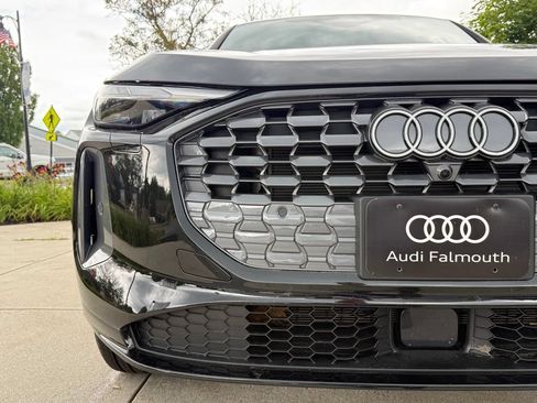 Used 2025 Audi Q5 Premium w/ Convenience Package AWD/4WD image 5