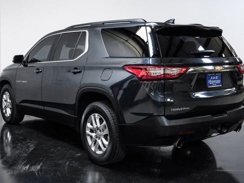 Used 2019 Chevrolet Traverse LT image 11