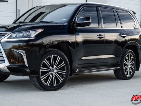 Used 2021 Lexus LX 570 4WD w/ Luxury Package image 35