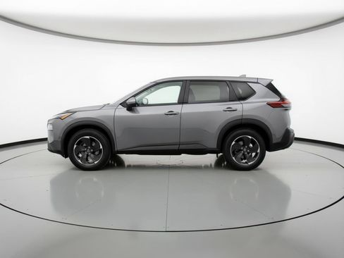Used 2025 Nissan Rogue SV image 5