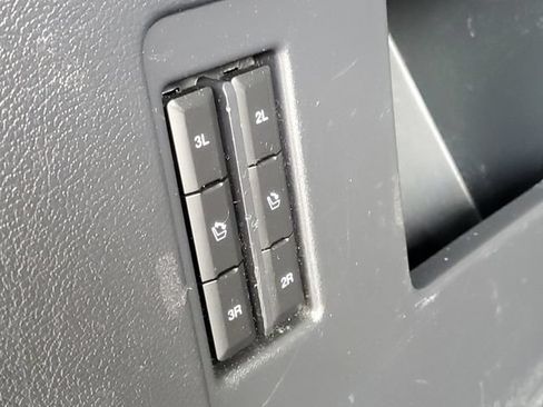 Used 2024 Ford Expedition Limited AWD/4WD image 39