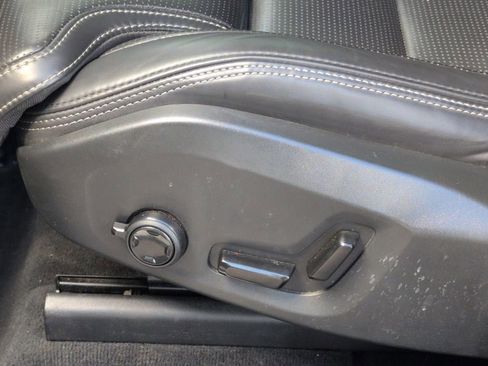 Used 2022 Volvo XC60 B5 Inscription w/ Advanced Package image 25