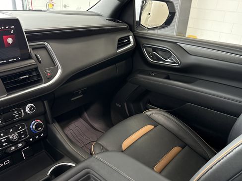 Used 2023 GMC Yukon AT4 w/ AT4 Premium Plus Package image 55