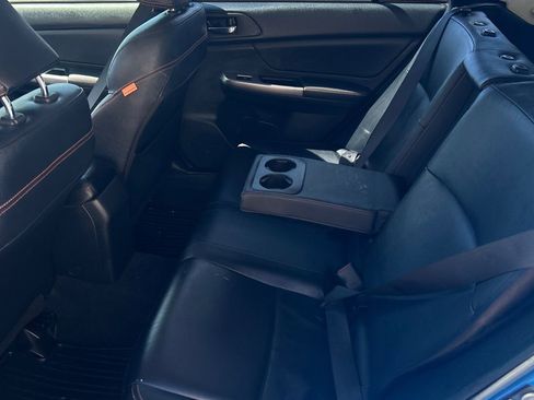 Used 2017 Subaru Crosstrek 2.0i Limited image 10