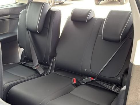 New 2026 Honda Odyssey Touring image 29