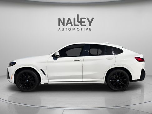 Used 2022 BMW X4 xDrive30i w/ M Sport Package image 1
