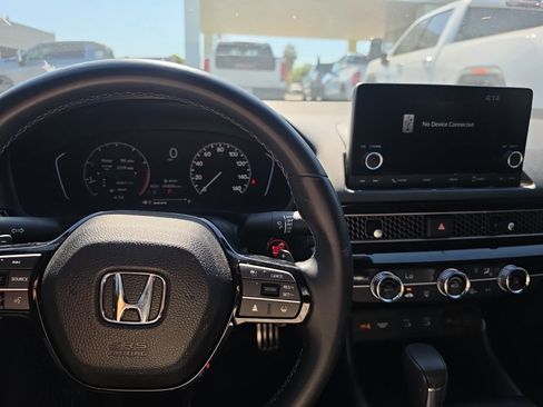 Used 2025 Honda Civic Sport image 6