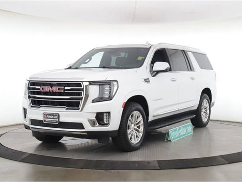 Used 2024 GMC Yukon XL SLT w/ SLT Luxury Package AWD/4WD image 10