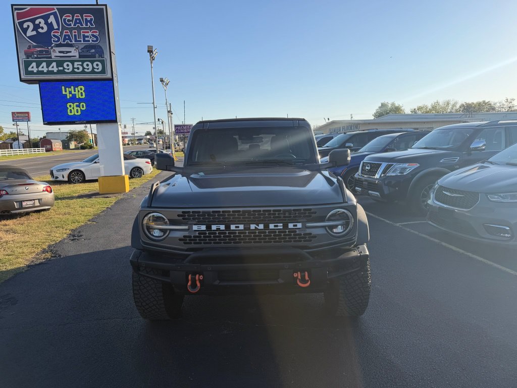 Used 2023 Ford Bronco Badlands w/ Sasquatch Package AWD/4WD image 8