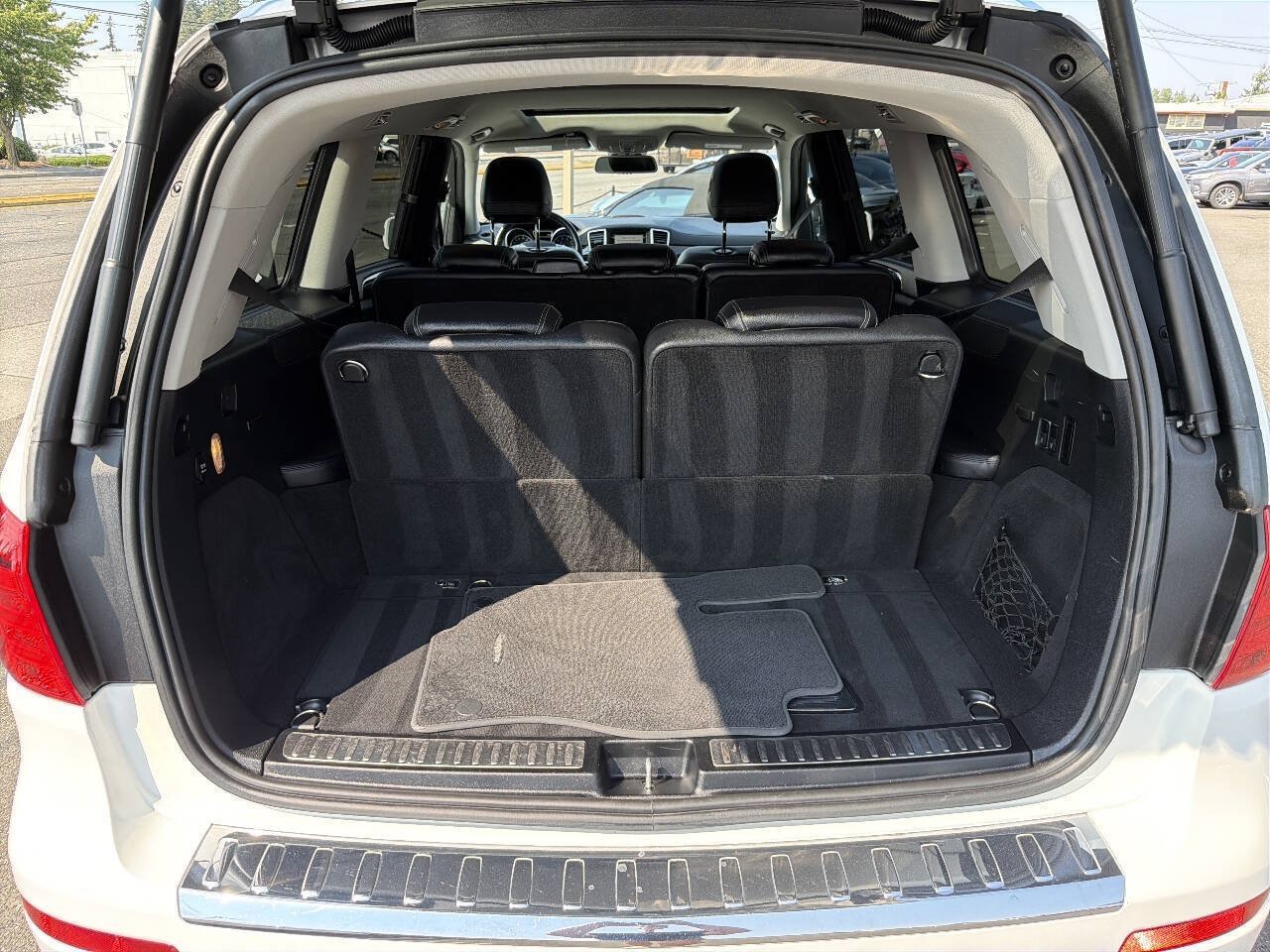 Used 2016 Mercedes-Benz GL 450 4MATIC image 7