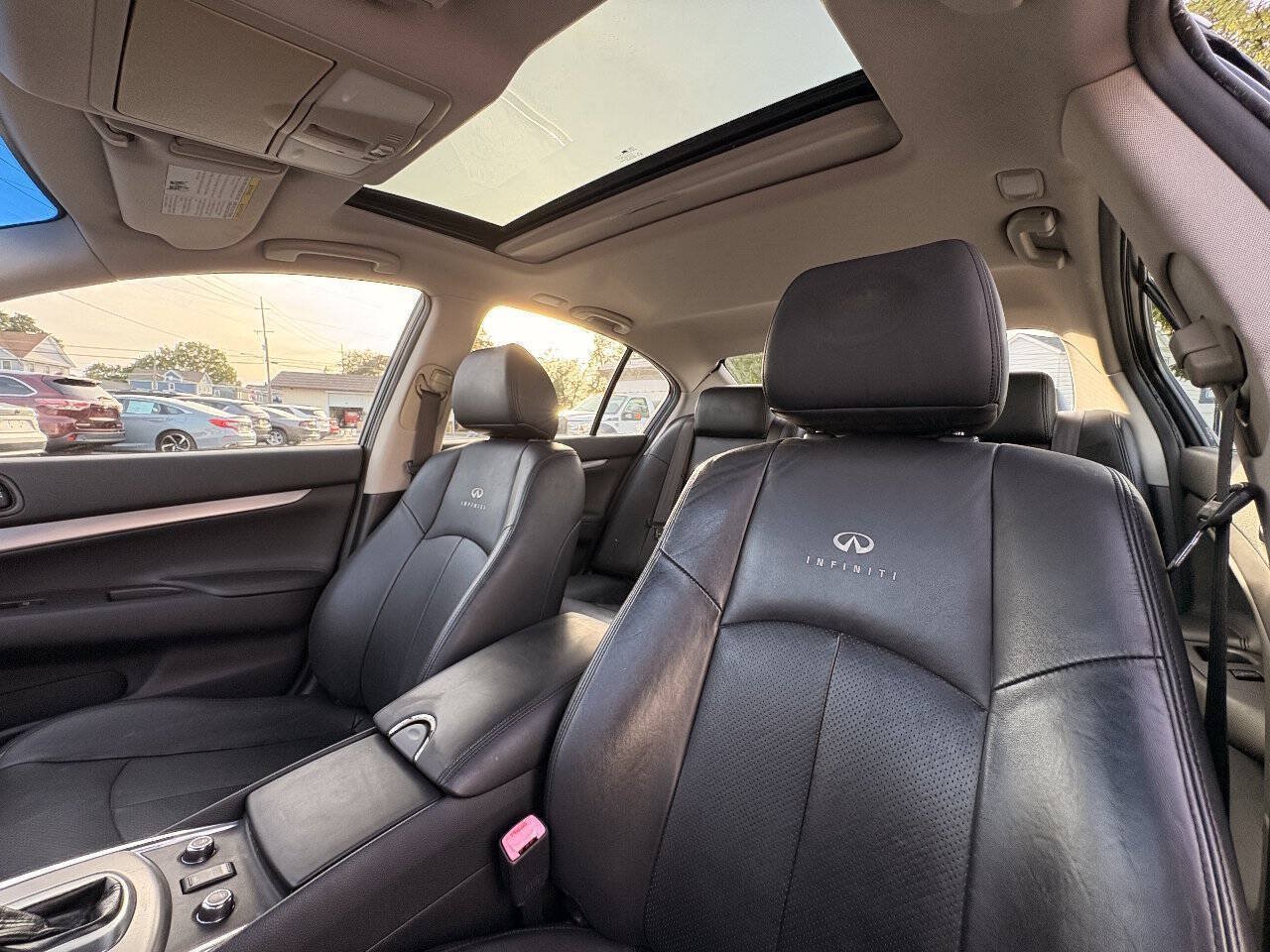 Used 2011 INFINITI G25 x w/ Moonroof Pkg AWD/4WD image 14
