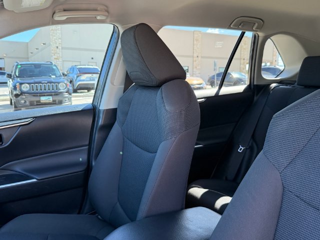 Used 2024 Toyota RAV4 LE FWD image 14