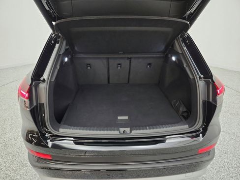 Used 2023 Audi Q4 e-tron Premium Plus w/ Premium Plus RWD image 20
