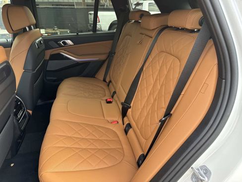 New 2026 BMW X5 sDrive40i image 14