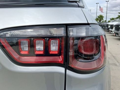 New 2026 Jeep Compass Latitude image 10