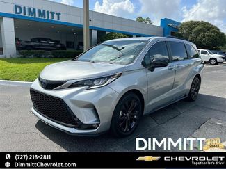 Used 2021 Toyota Sienna XSE FWD video 1