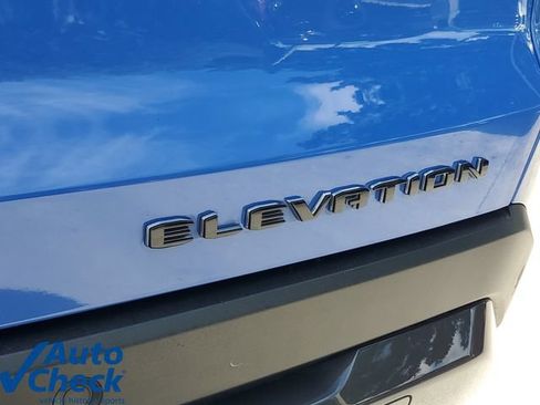Certified 2025 GMC Terrain Elevation AWD/4WD image 10