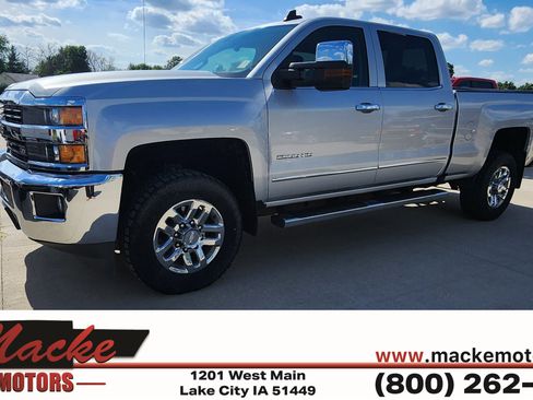 Used 2016 Chevrolet Silverado 2500 LT w/ LT Convenience Package AWD/4WD image 1