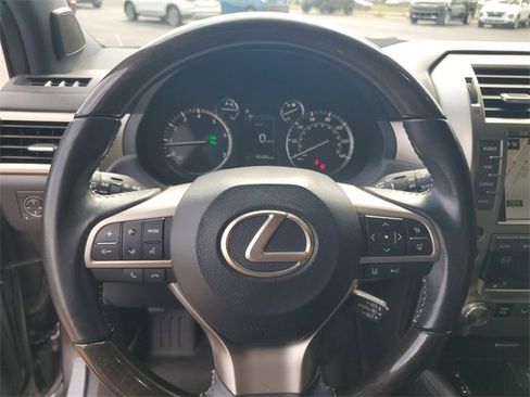 Used 2020 Lexus GX 460 Premium image 29