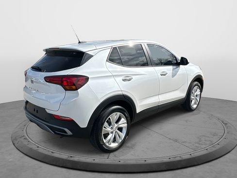 Certified 2024 Buick Encore GX Preferred w/ Comfort Package image 8