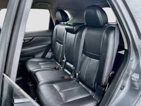 Used 2018 Nissan Rogue SL AWD/4WD image 24