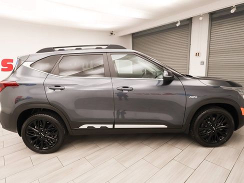 Used 2022 Kia Seltos Nightfall Edition AWD/4WD image 6