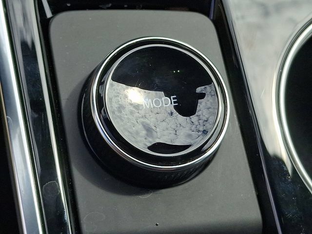 Used 2026 Chevrolet Equinox LT w/ Safety and Technology Package AWD/4WD image 13