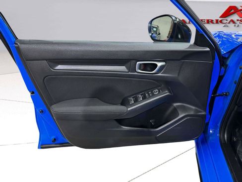 Used 2023 Honda Civic Sport image 22