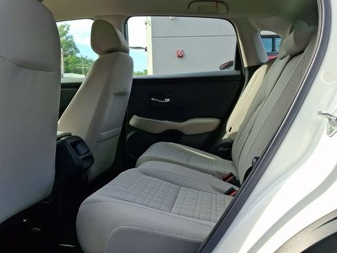 Certified 2023 Honda HR-V LX image 10