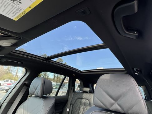 New 2026 BMW X5 xDrive40i w/ M Sport Package image 21