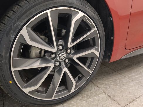 Used 2020 Toyota Corolla SE FWD image 31