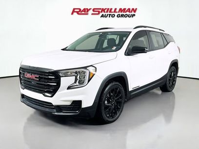 Used 2024 GMC Terrain SLE w/ Driver Convenience Package