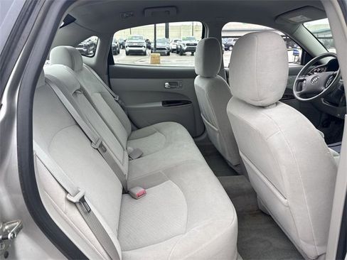 Used 2008 Buick LaCrosse CX image 15