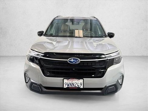 Used 2026 Subaru Forester Touring AWD/4WD image 2