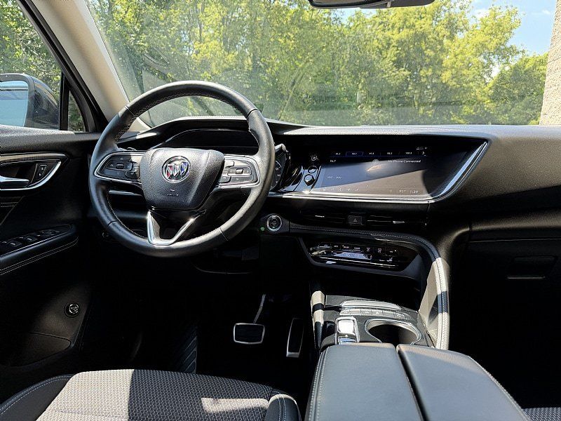 Used 2023 Buick Envision Preferred FWD image 11