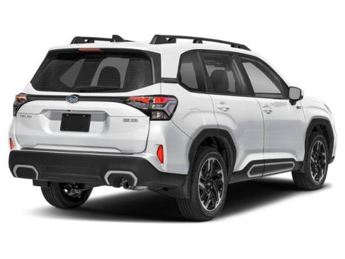 Used 2025 Subaru Forester Limited AWD/4WD image 2
