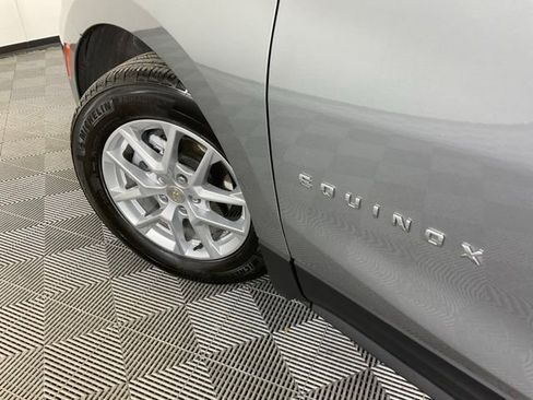 Used 2024 Chevrolet Equinox LT image 44
