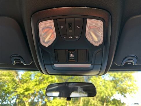 Used 2024 RAM 2500 Tradesman w/ Chrome Appearance Group image 37