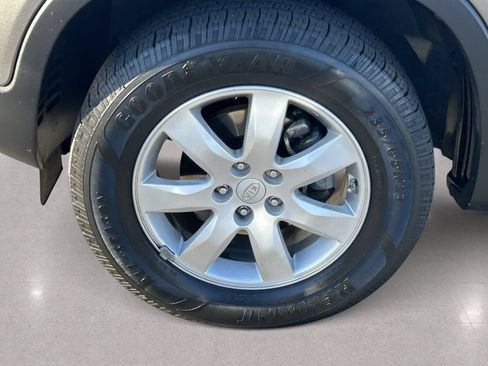 Used 2012 Kia Sorento LX w/ Convenience Pkg FWD image 11